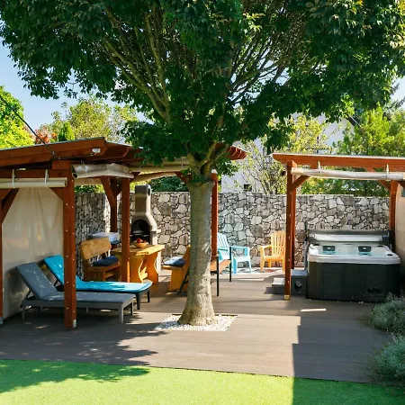 度假居 Particia By Interhome 希欧福克